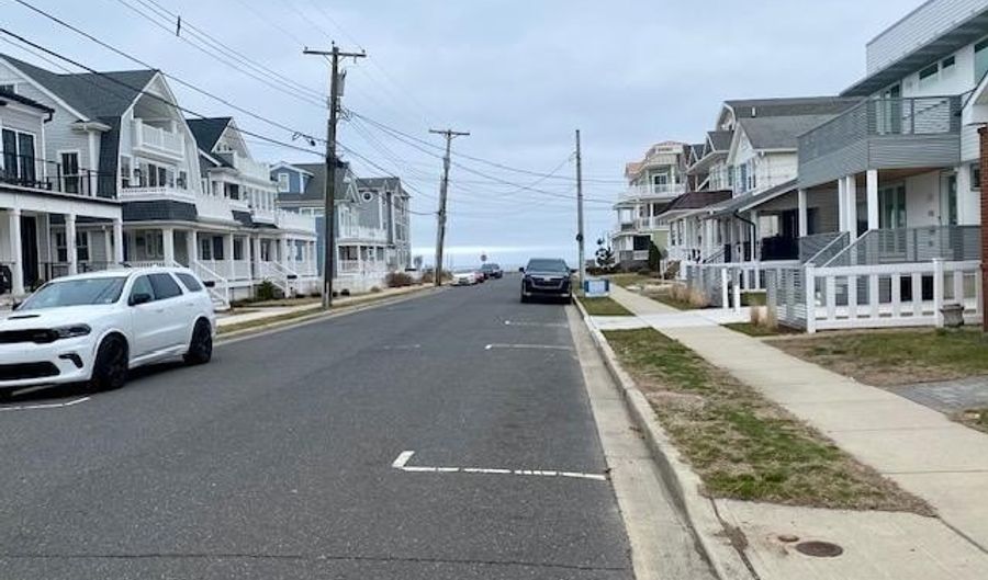 109 13th Ave A, Belmar, NJ 07719 - 2 Beds, 1 Bath