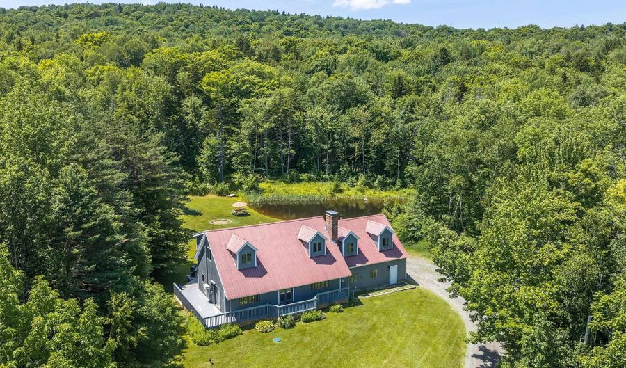3319 E Hill Rd, Andover, VT 05149 - 4 Beds, 4 Bath