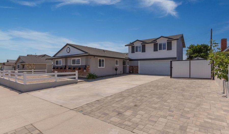 1775 Temple Ave, Camarillo, CA 93010 - 4 Beds, 3 Bath