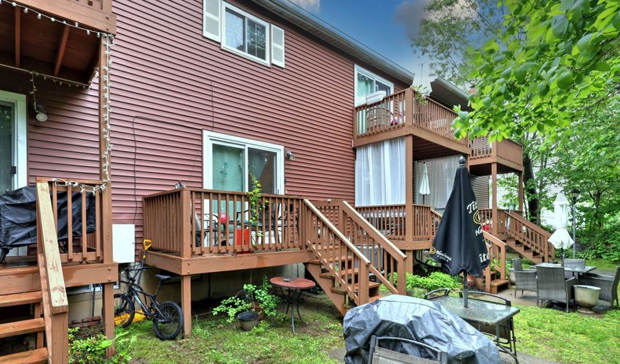 203 Edgemoor Rd APT C, Bridgeport, CT 06606 - 2 Beds, 2 Bath