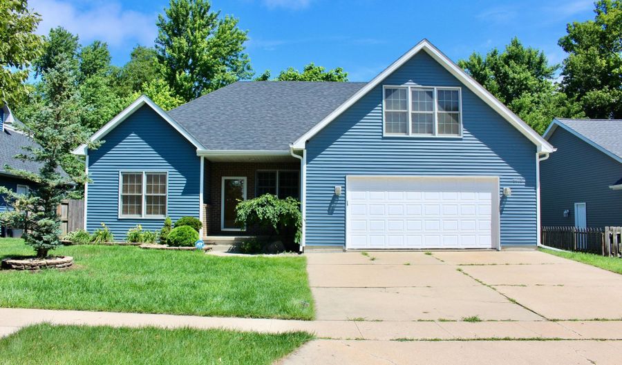 4015 Marigold Dr, Ames, IA 50014 - 5 Beds, 3 Bath