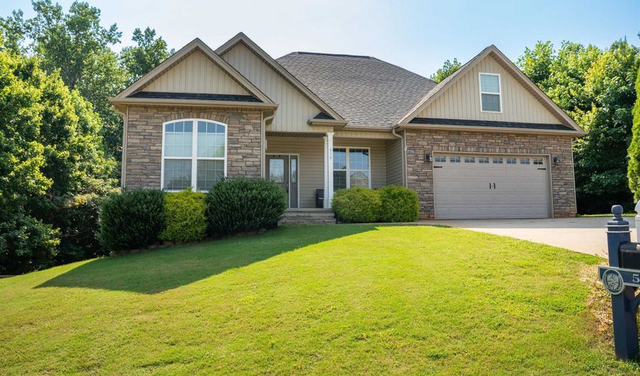 516 Abberly Ln, Boiling Springs, SC 29316 - 4 Beds, 3 Bath