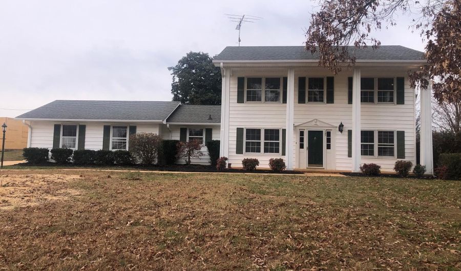 105 Forestdale Dr, Boiling Springs, SC 29316 - 4 Beds, 3 Bath