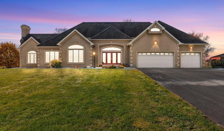 334 ROLLING Ln, Abbottstown, PA 17301 - 3 Beds, 3 Bath