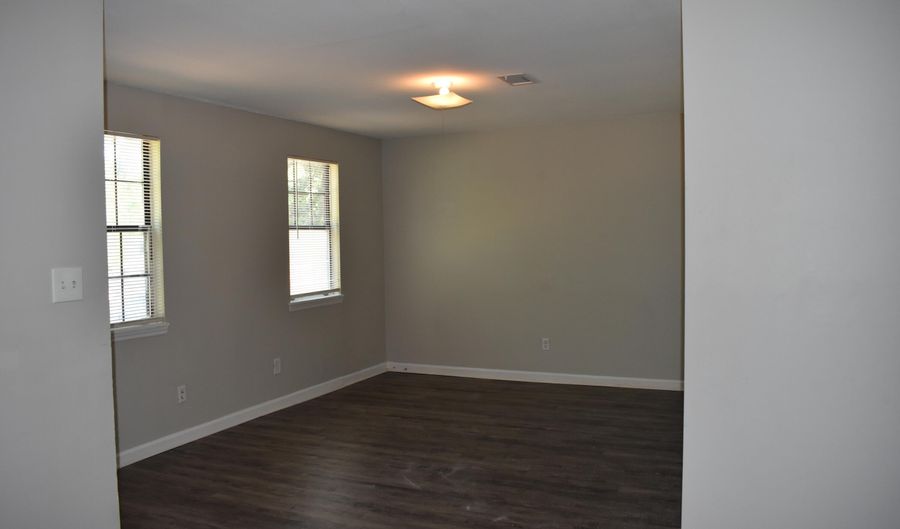 135 Stoneybrooks Pl, Augusta, GA 30907 - 2 Beds, 1 Bath
