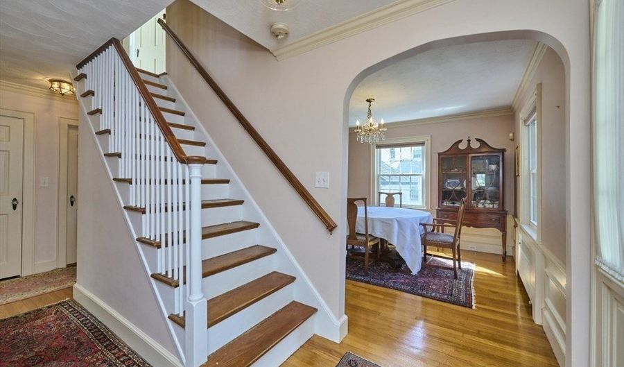 238 Lagrange St, Boston, MA 02132 - 3 Beds, 2 Bath