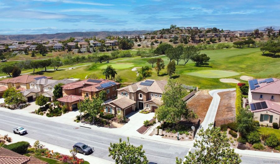 1077 Village Dr, Oceanside, CA 92057 - 5 Beds, 5 Bath