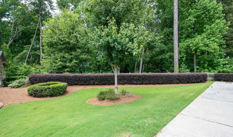 3178 Kenna, Acworth, GA 30101 - 4 Beds, 3 Bath