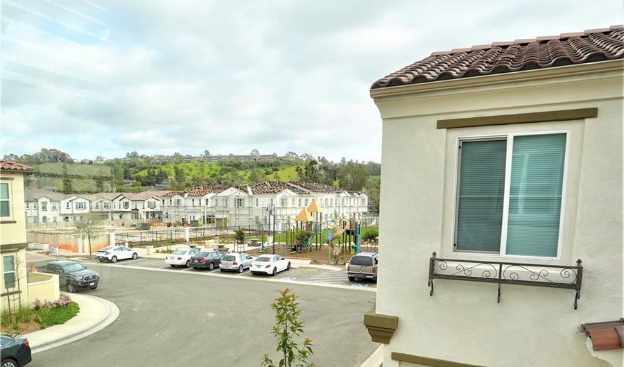 4143 Camino Campana, Oceanside, CA 92057 - 3 Beds, 3 Bath