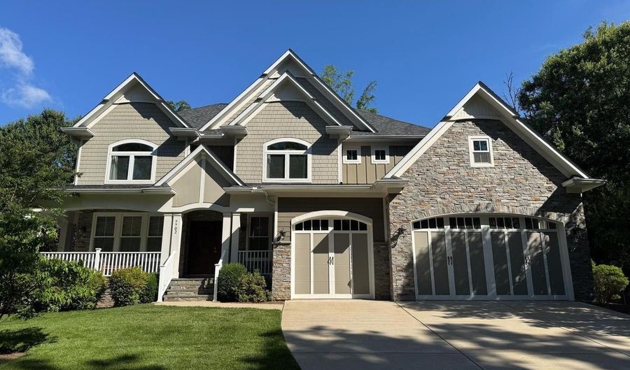 7702 TRAMMELL Rd, Annandale, VA 22003 - 5 Beds, 5 Bath