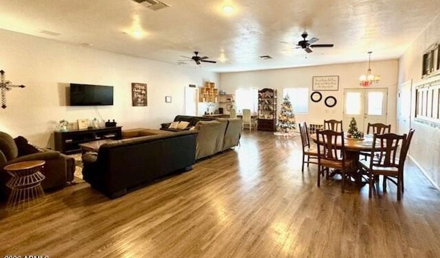 2480 N ARENA DEL LOMA Rd, Camp Verde, AZ 86322 - 7 Beds, 4 Bath