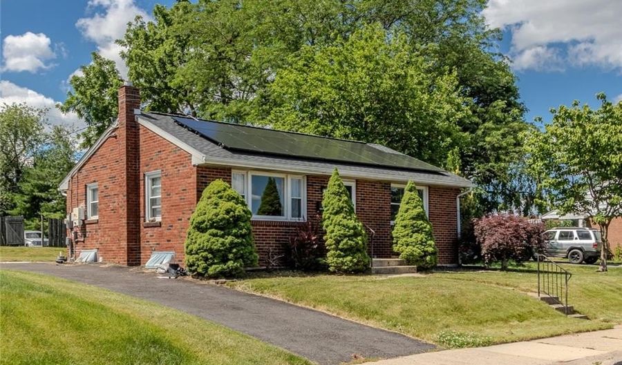 1404 E Highland St, Allentown, PA 18109 - 2 Beds, 1 Bath