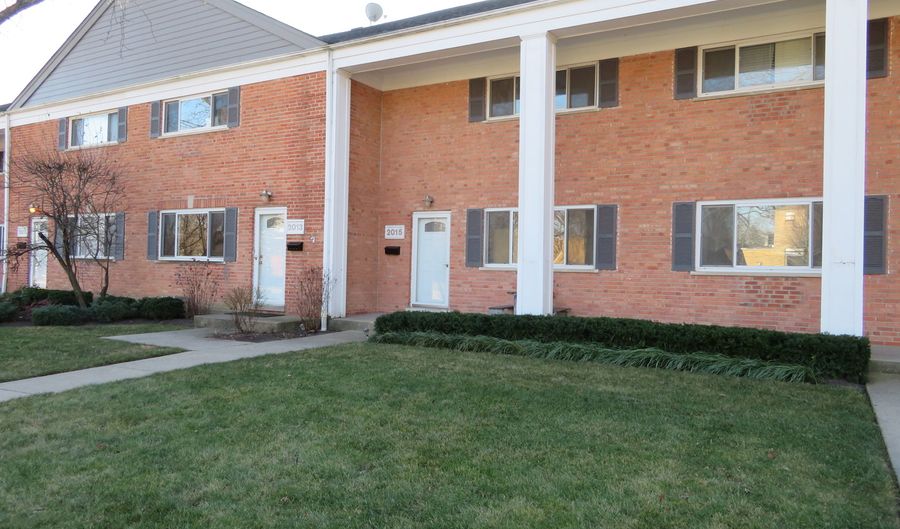 2015 Walters Ave, Northbrook, IL 60062 - 2 Beds, 2 Bath