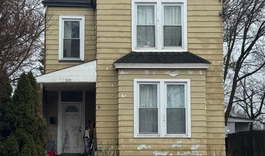 529 Elliott Ave, Arlington Heights, OH 45215 - 4 Beds, 1 Bath