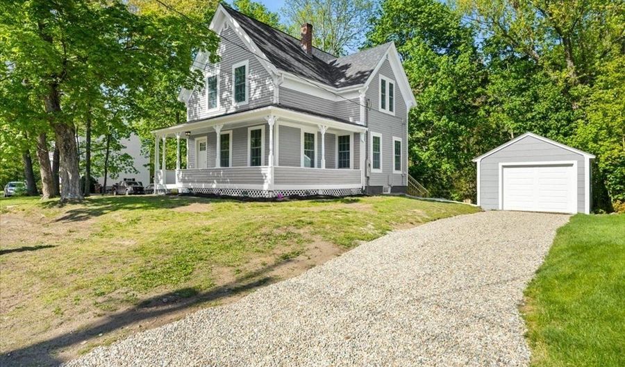33 Brookline St, Abington, MA 02351 - 3 Beds, 2 Bath