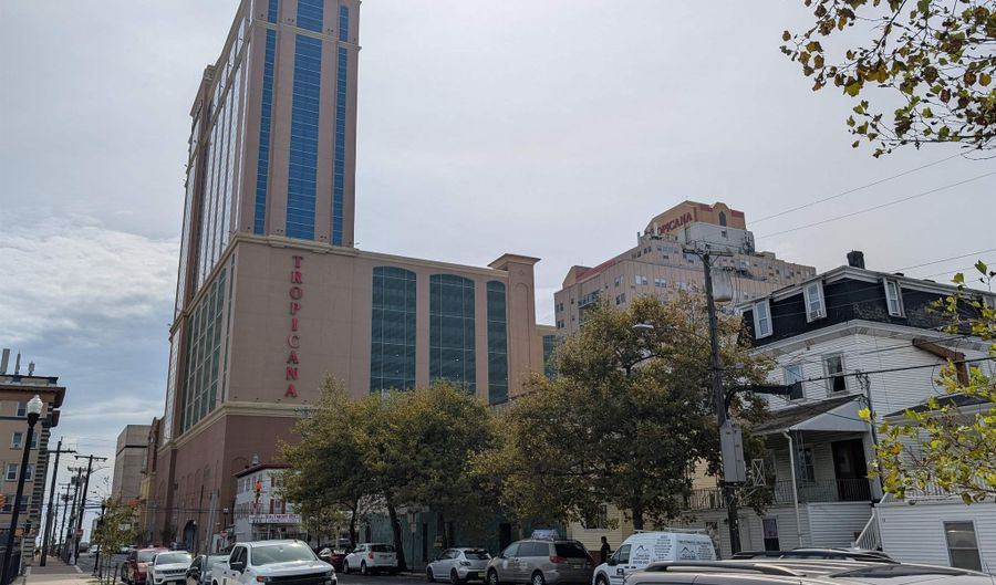 16 N Iowa Ave, Atlantic City, NJ 08401 - 0 Beds, 1 Bath