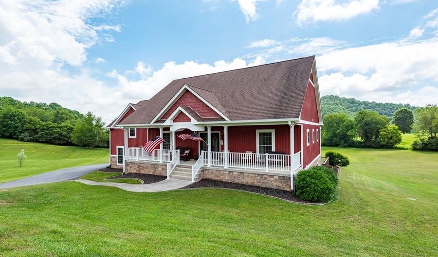25630 Jomean Dr, Abingdon, VA 24211 - 6 Beds, 4 Bath