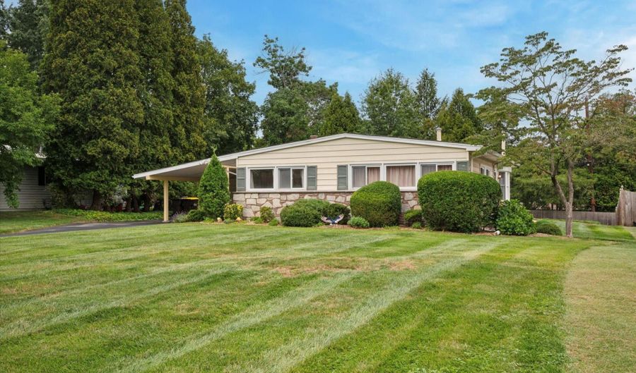 519 PADDOCK Rd, Ambler, PA 19002 - 3 Beds, 2 Bath