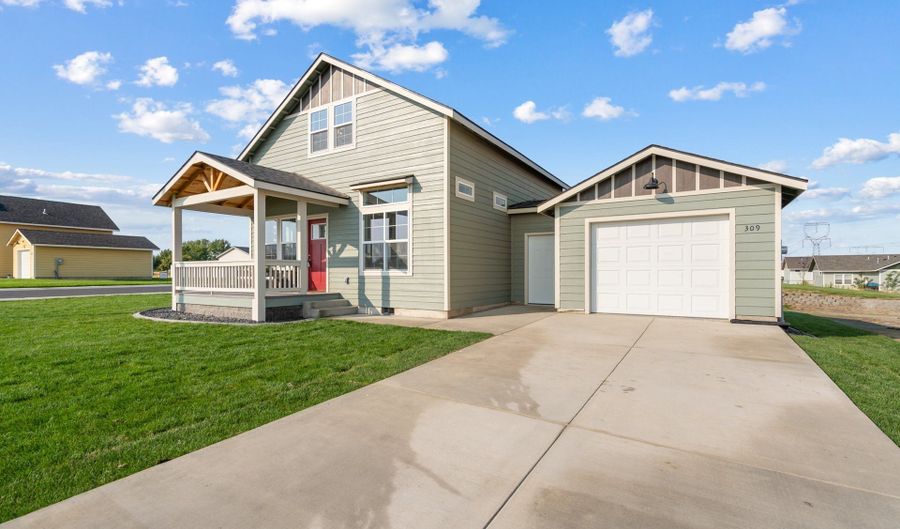 309 Art Kegler Blvd, Boardman, OR 97818 - 3 Beds, 2 Bath
