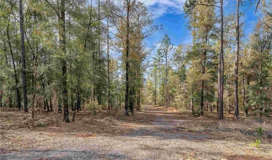 8190 Dixon Rd, Bay Minette, AL 36507 - 0 Beds, 0 Bath