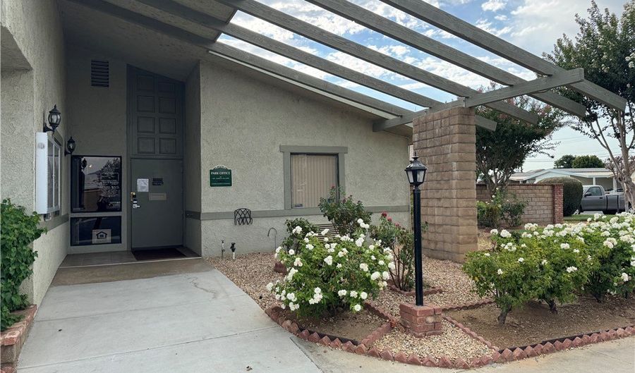 5700 W Wilson St 42, Banning, CA 92220 - 3 Beds, 2 Bath