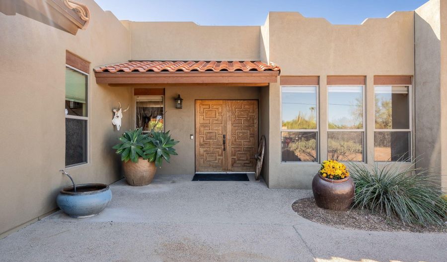 28243 N 58TH St, Cave Creek, AZ 85331 - 4 Beds, 3 Bath