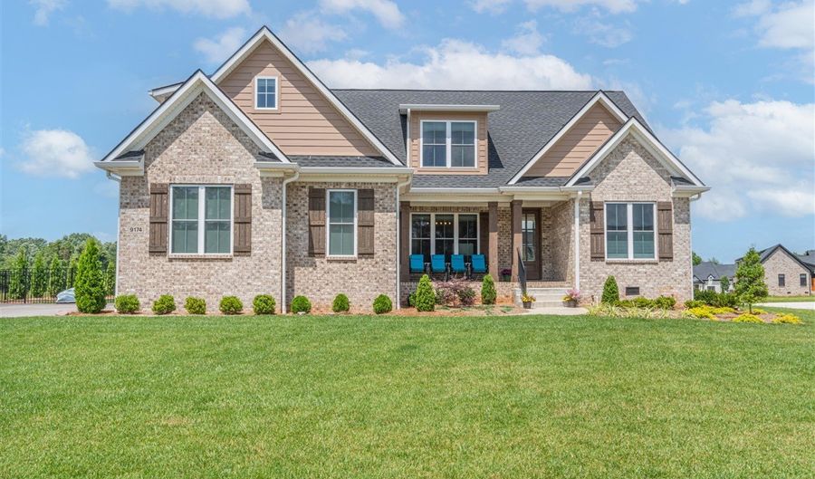 9174 Hermitage Ln, Alvaton, KY 42122 - 3 Beds, 3 Bath