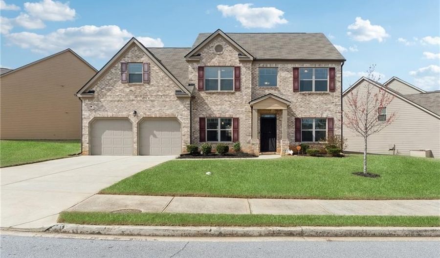 3243 Shoals Park Dr, Decatur, GA 30034 - 5 Beds, 3 Bath