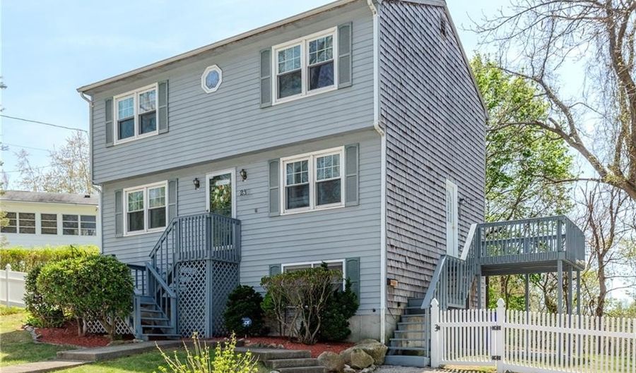 23 Oak Grove Blvd, North Providence, RI 02911 - 3 Beds, 3 Bath