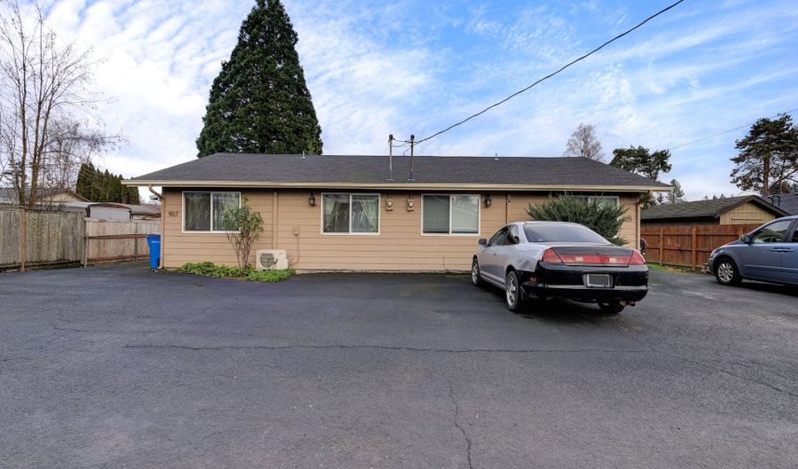 907 NE 1ST Ave, Battle Ground, WA 98604 - 4 Beds, 2 Bath