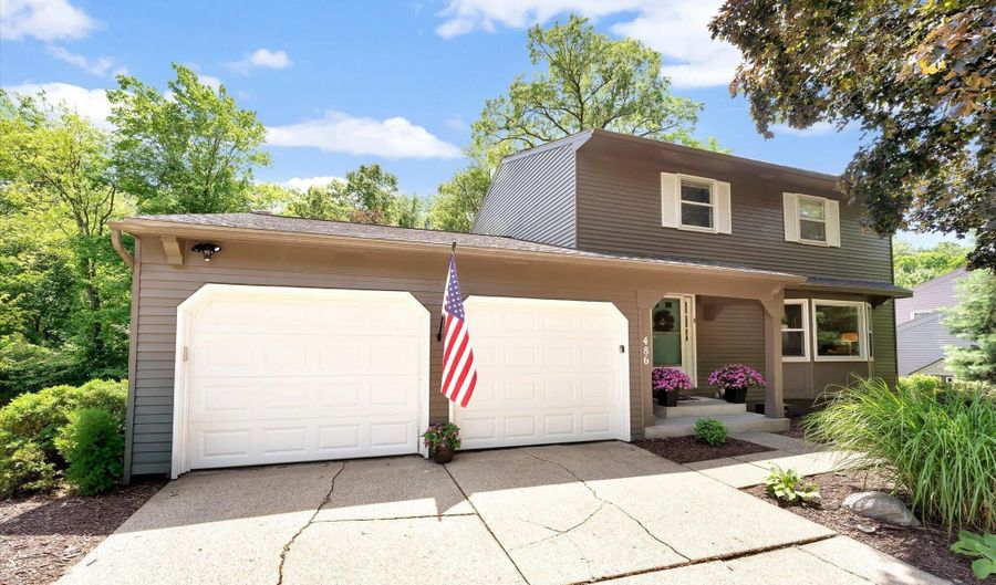 486 Edgeworthe Dr SE, Ada, MI 49301 - 4 Beds, 4 Bath