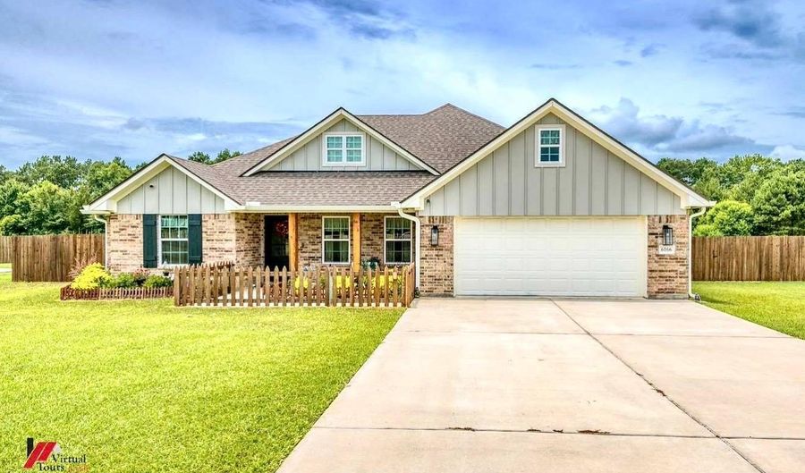 6166 Windwood Esates Dr, Blanchard, LA 71107 - 4 Beds, 2 Bath