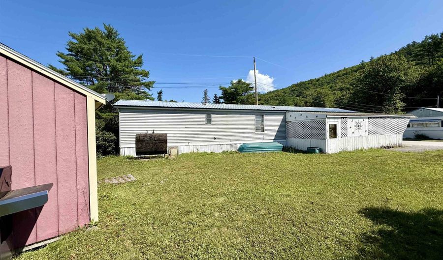 862 Mayhew Tpke 8, Bridgewater, NH 03222 - 2 Beds, 1 Bath