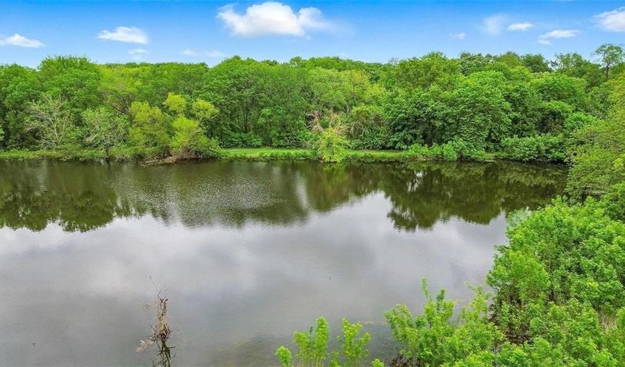 720 Holly St, Anna, TX 75409 - 5 Beds, 3 Bath