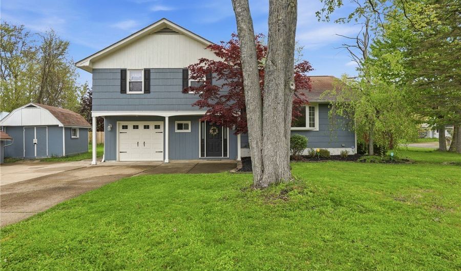 462 Eisenhower Ave, Angola, NY 14006 - 3 Beds, 2 Bath