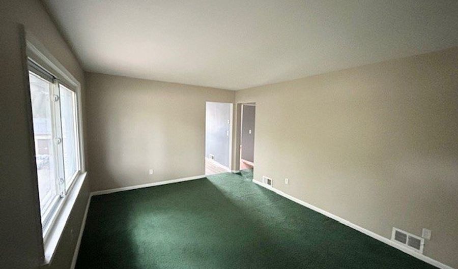 3071 E Waterloo Rd 2, Akron, OH 44312 - 2 Beds, 2 Bath