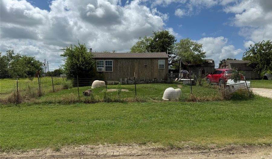 8020 Prairie Hl, Alvarado, TX 76009 - 3 Beds, 3 Bath
