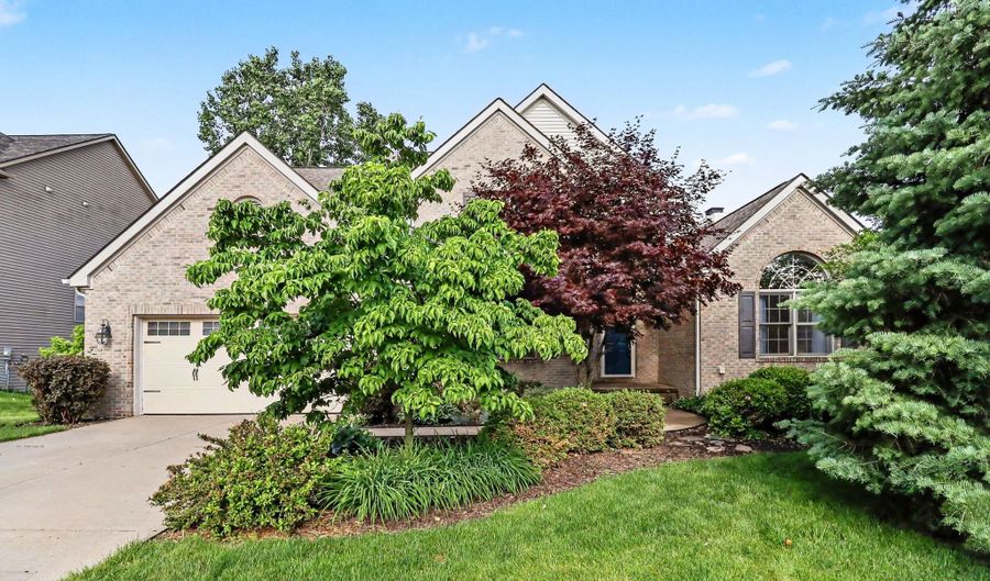 1044 Bicentennial Pkwy, Ann Arbor, MI 48108 - 4 Beds, 3 Bath