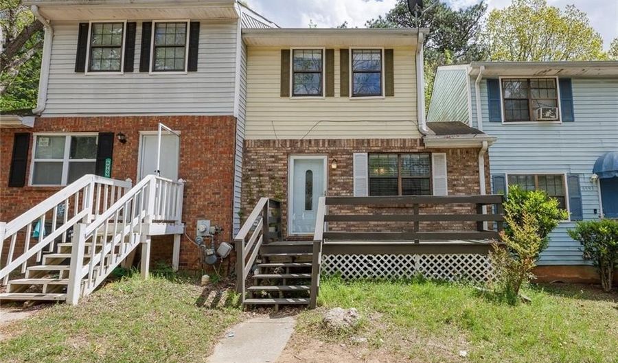 6991 Flagstone Dr, Austell, GA 30168 - 3 Beds, 3 Bath