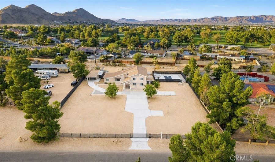 15037 Miami, Apple Valley, CA 92307 - 8 Beds, 7 Bath