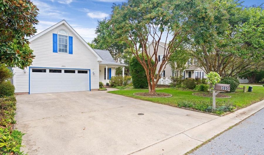 305 SEAGULL Dr, Lewes, DE 19958 - 4 Beds, 3 Bath