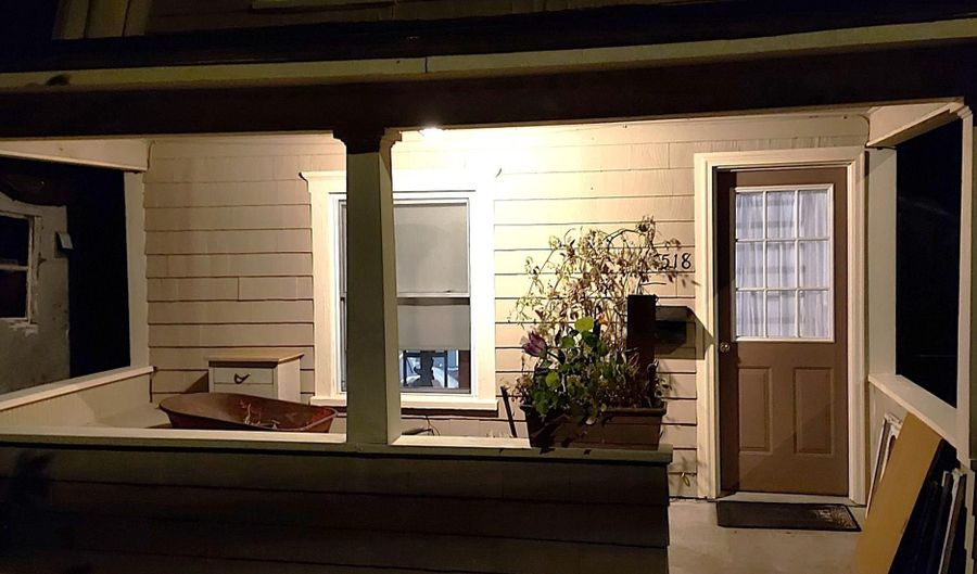 518 Western Ave, Berlin, NH 03570 - 2 Beds, 1 Bath