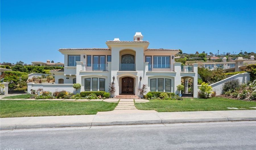 20 Via Del Cielo, Rancho Palos Verdes, CA 90275 - 4 Beds, 6 Bath