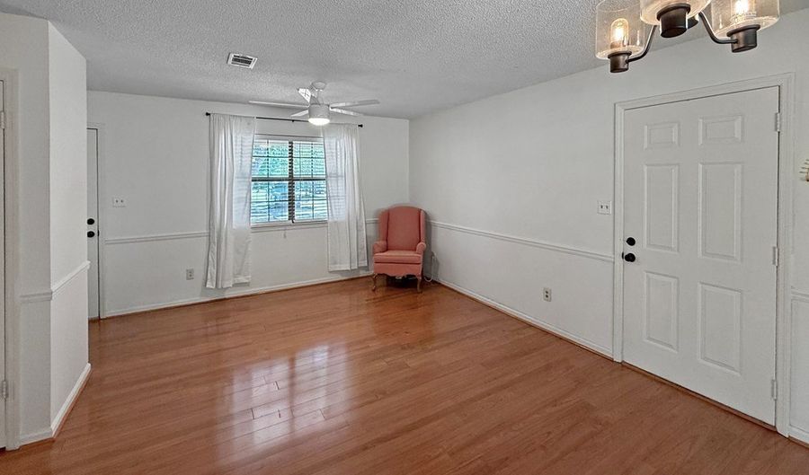 123 Hillcrest Dr, Bainbridge, GA 39817 - 3 Beds, 1 Bath