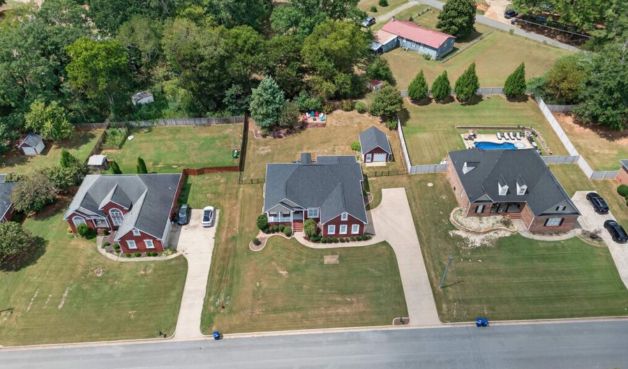 142 Barrington Cir, Alexandria, AL 36250 - 3 Beds, 2 Bath