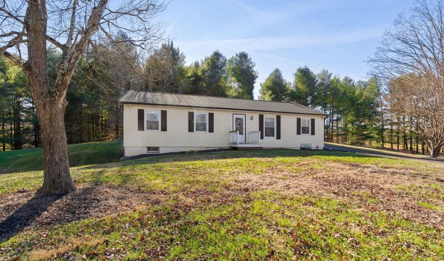 148 VIEWTOWN, Amissville, VA 20106 - 3 Beds, 2 Bath