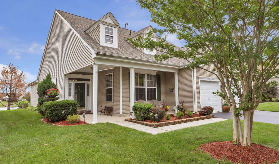 95 Minuteman Cir, Allentown, NJ 08501 - 2 Beds, 2 Bath