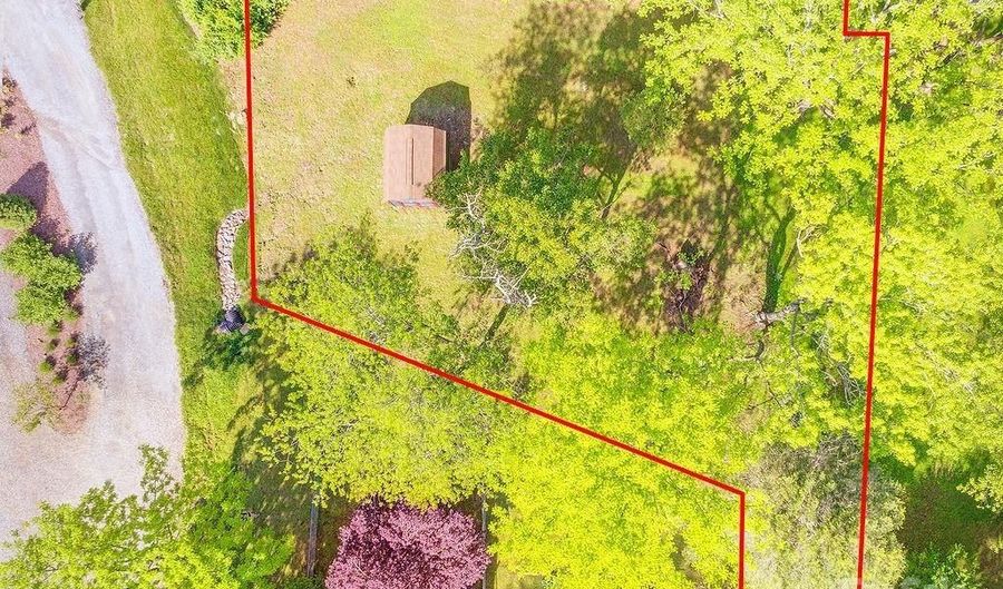 209 Glendale Ave, Asheville, NC 28803 - 2 Beds, 2 Bath