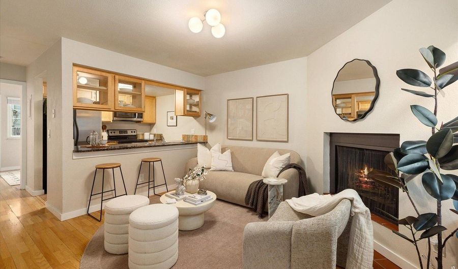 2253 Spruce St 2, Boulder, CO 80302 - 3 Beds, 2 Bath