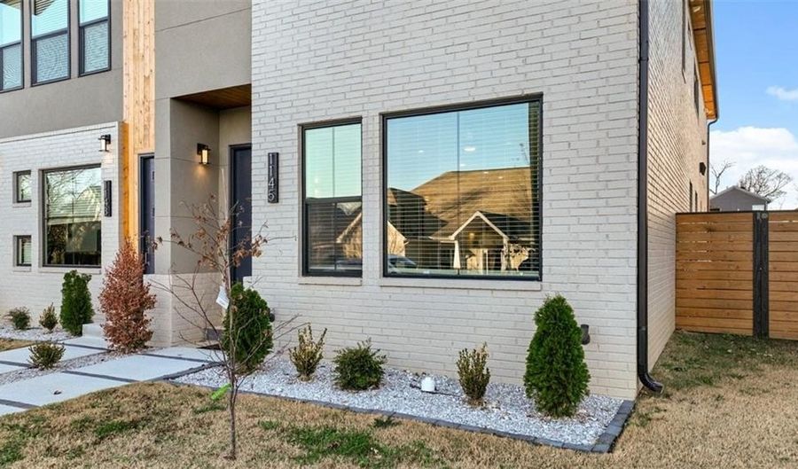 1145 NE Monroe St, Bentonville, AR 72712 - 3 Beds, 4 Bath